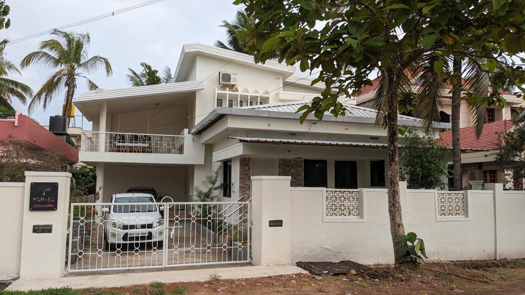 הוילה אודופי Jalaprabha House Manipala מראה חיצוני תמונה